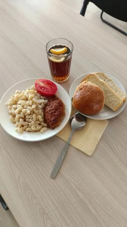 Питание в школе. День четвертый.